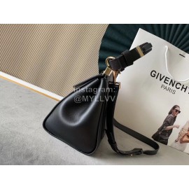 Givenchy Mystic Calf Leather Flap Medium Hand Diagonal Bag Black